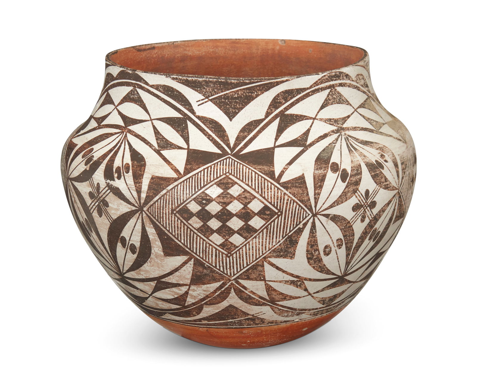 An Acoma Pueblo polychrome pottery olla (1 of 4)