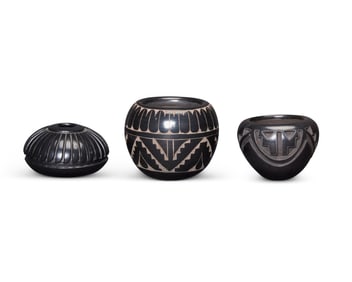 Three Santa Clara Pueblo blackware pottery vessels