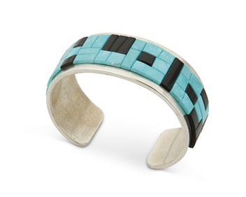 A Tommy Jackson Navajo sterling silver cuff bracelet with cobblestone inlay