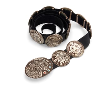 A Lee Epperson Southwest cast sterling silver concho belt