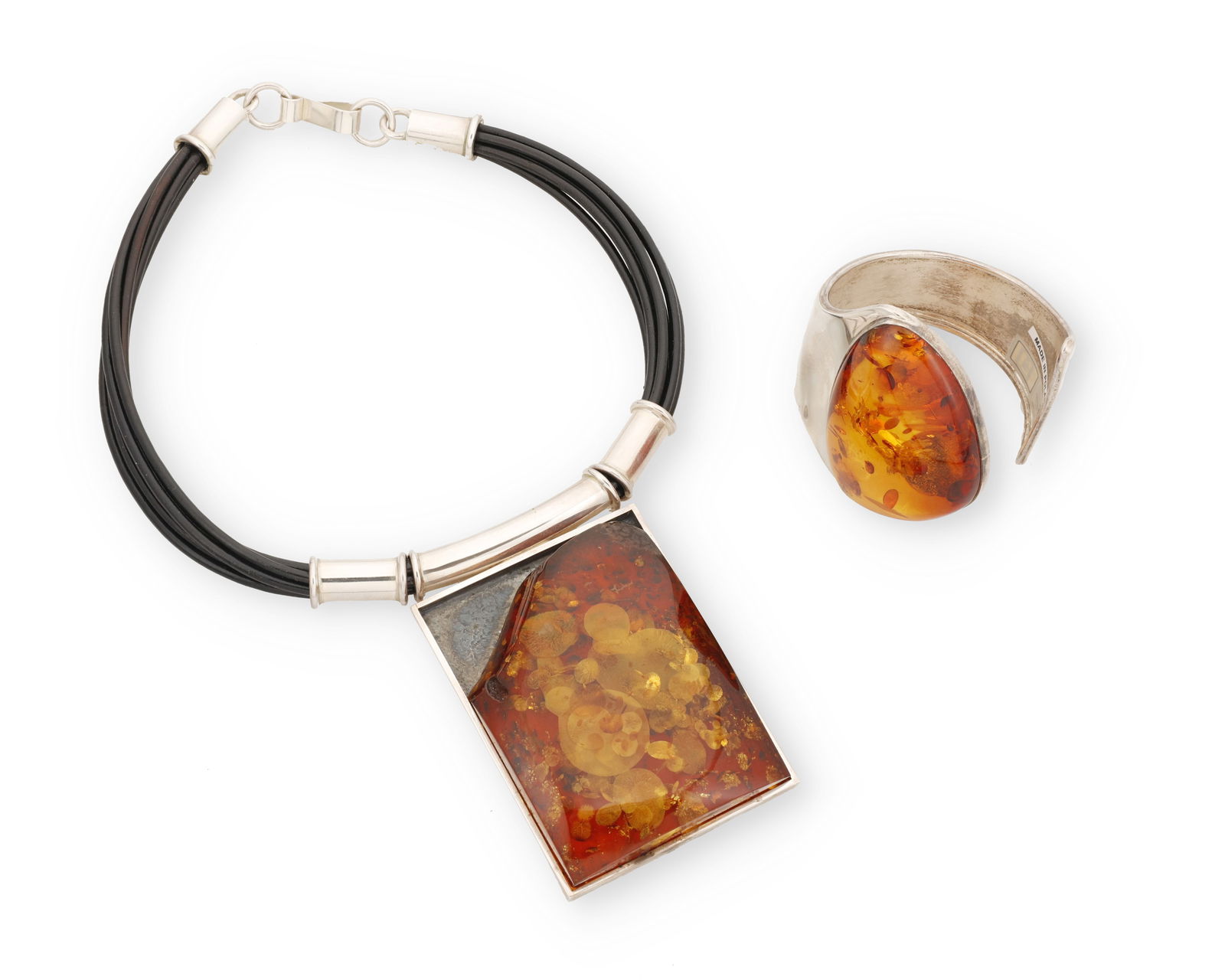 A set of Mariusz Gliwinski MG Baltic amber jewelry (1 of 2)