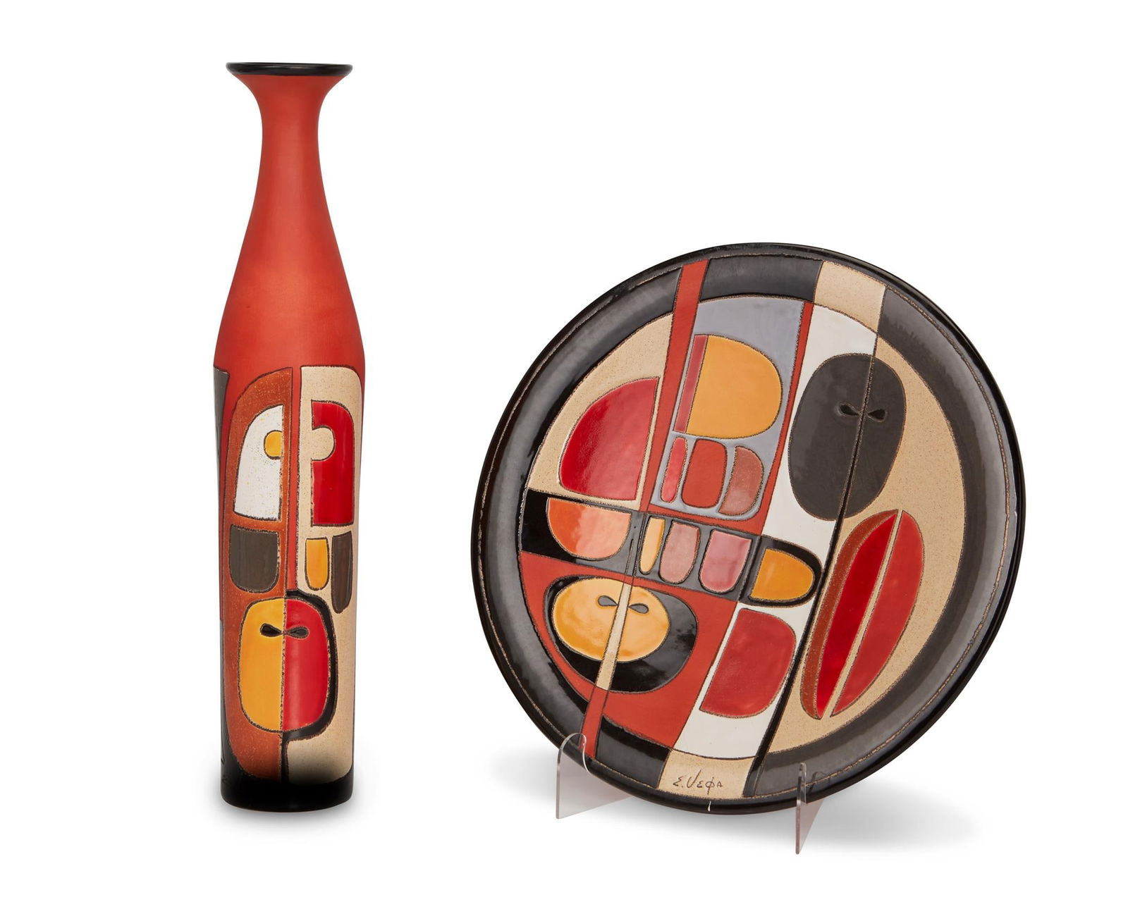 Eduardo Vega (b. 1938), Charger and vase (1 of 7)