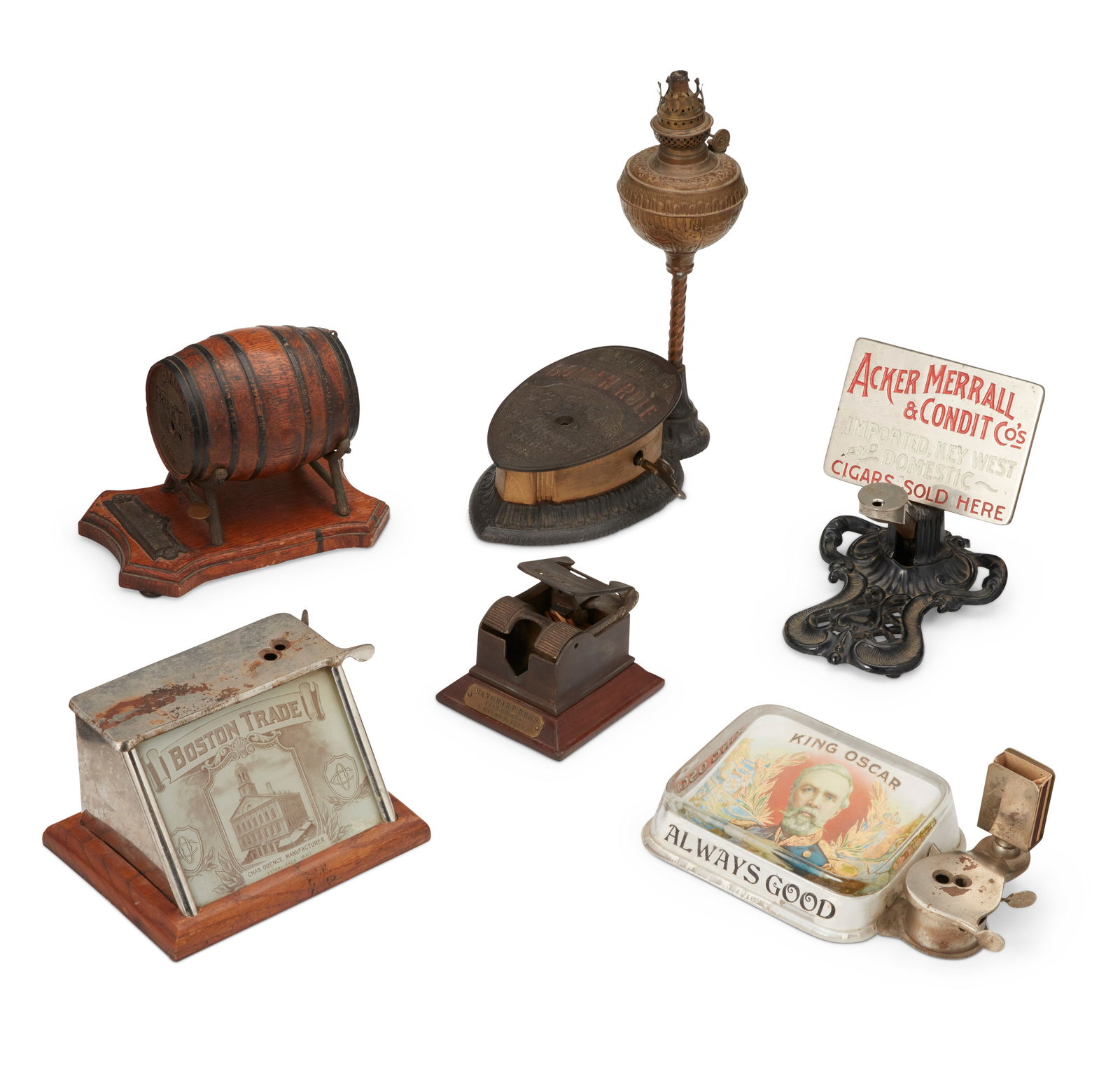 A group of tobacco paraphernalia (1 of 8)