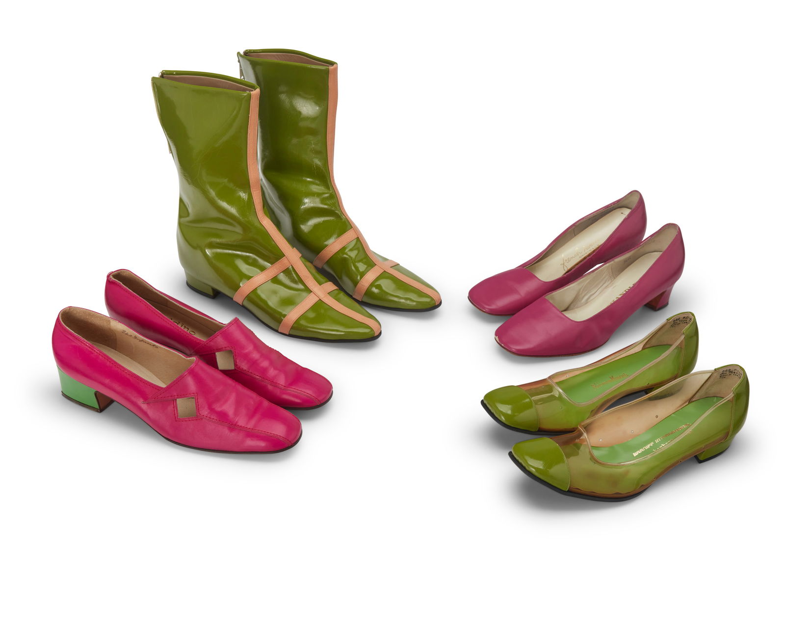 Four pairs of vintage Braniff International hostess shoes (1 of 13)