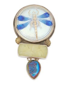 An Amy Kahn Russell sterling silver dragonfly pendant/brooch