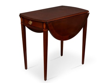 A Councill Craftsmen Federal-style Sheraton table