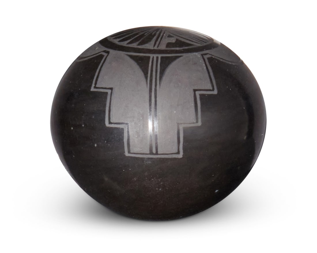 Margaret Garcia (b. 20th century, Santa Clara Pueblo), A blackware seed pot, 1988 (1 of 4)