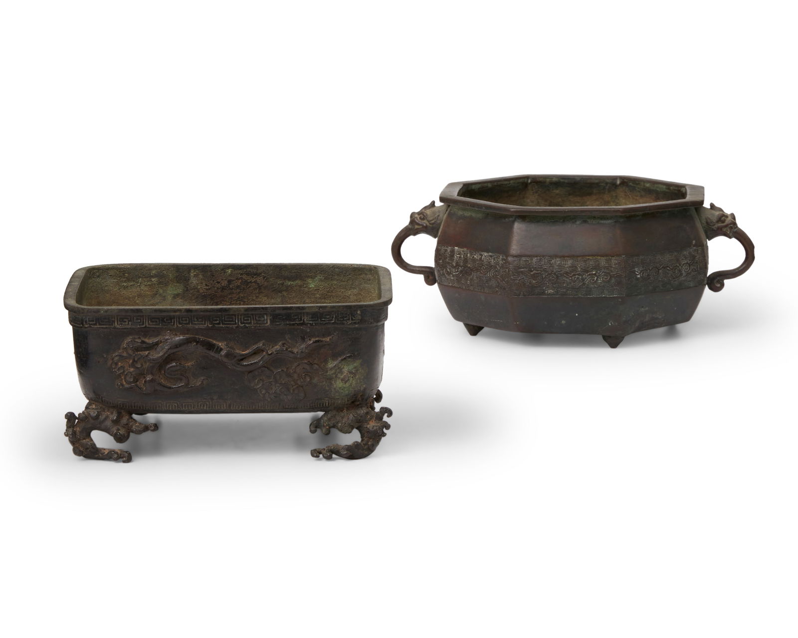 Two Chinese bronze jardinieres (1 of 5)