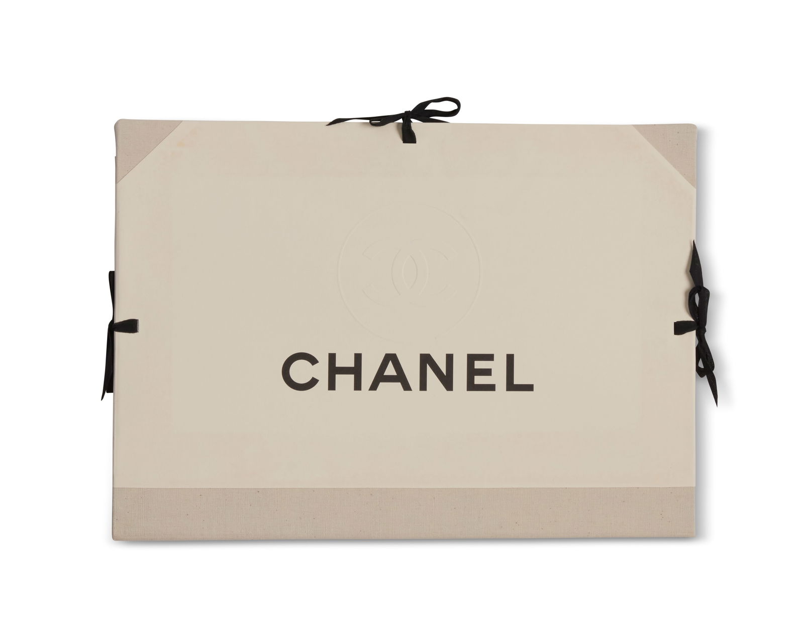 CHANEL: A Boutique Collection Croisiere 1996-1997 Portfolio (1 of 8)