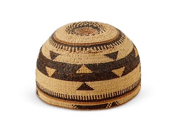 A Hupa/Yurok/Karuk polychrome basketry hat