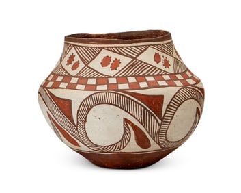 A Zuni Pueblo polychrome pottery olla