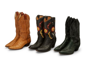 A group of ladies' Western cowboy boots