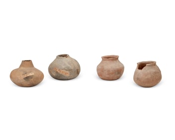 Four Native American pottery cooking jars