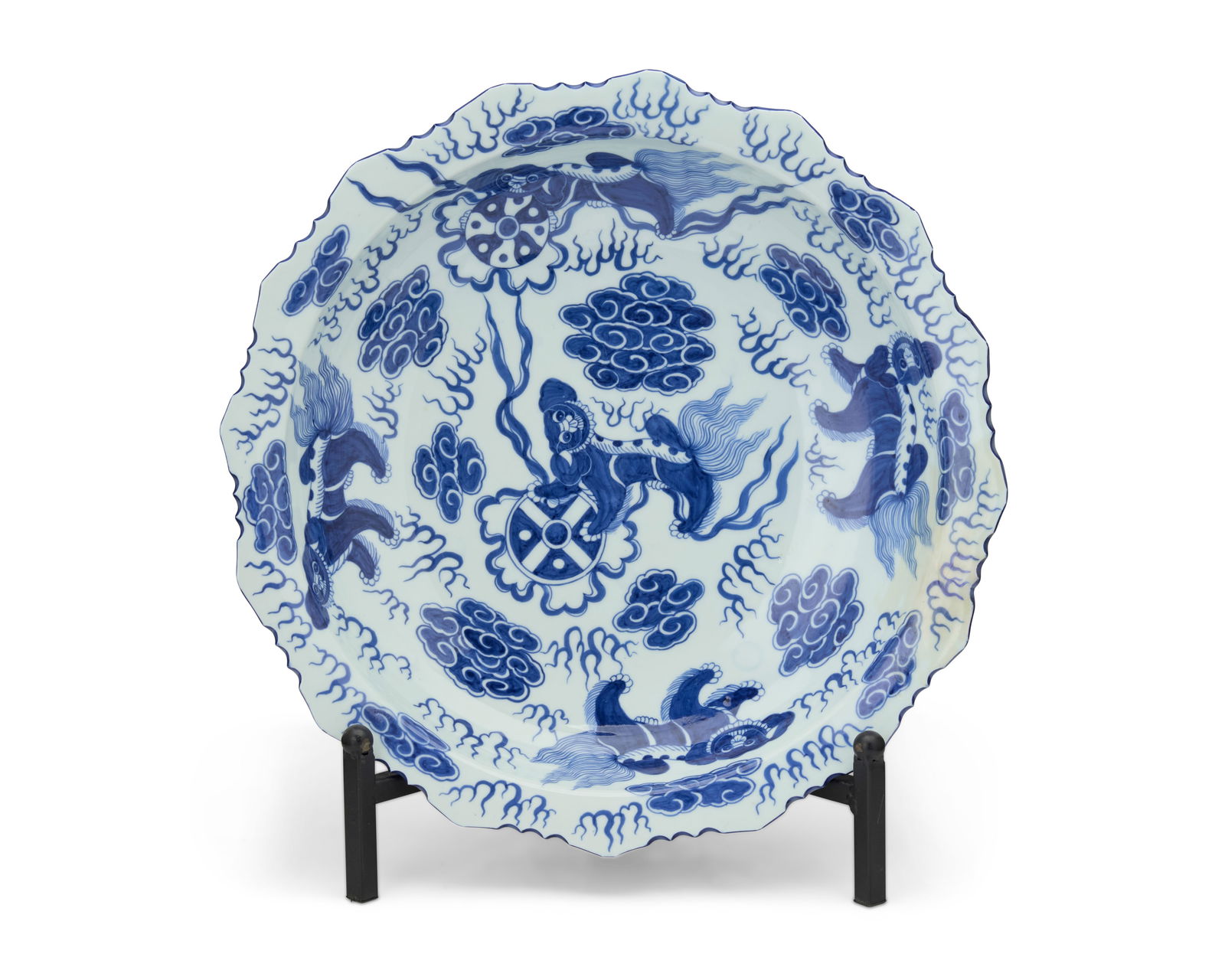 A Chinese blue and white porcelain bowl (1 of 3)