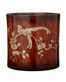 A Chinese inlaid Huali brush pot
