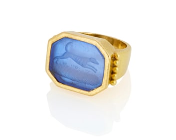 Elizabeth Locke: An 18K Gold and Intaglio Ring
