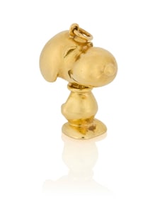 Cartier: An 18K Gold Snoopy Pendant