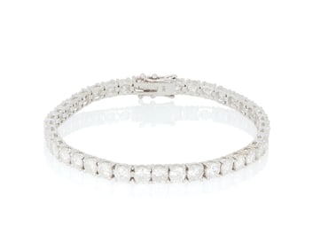 A 14K White Gold and Diamond Bracelet
