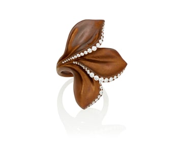 Alexis NY: A Titanium and Diamond Ring