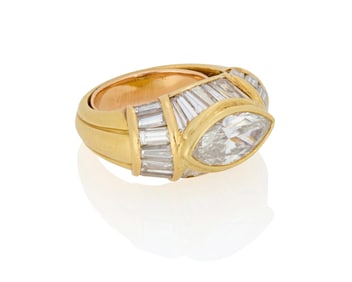 A 18K Gold and Diamond Ring
