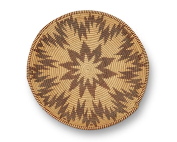 A Maidu basket tray