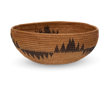 A Washoe basketry bowl