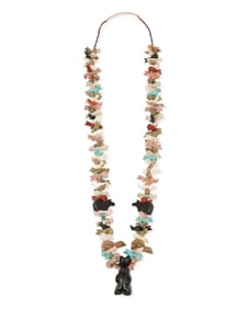 A Southwest Pueblo carved stone fetish necklace