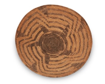 A Pima basketry tray