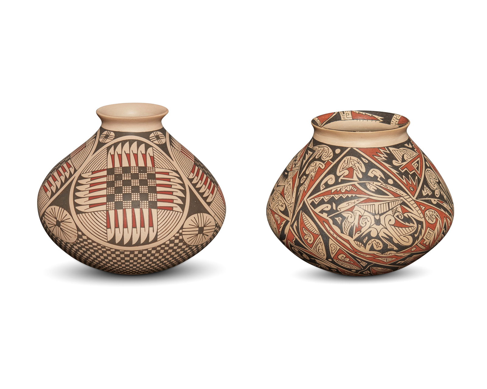 Two Mata Ortiz polychrome pottery jars (1 of 6)