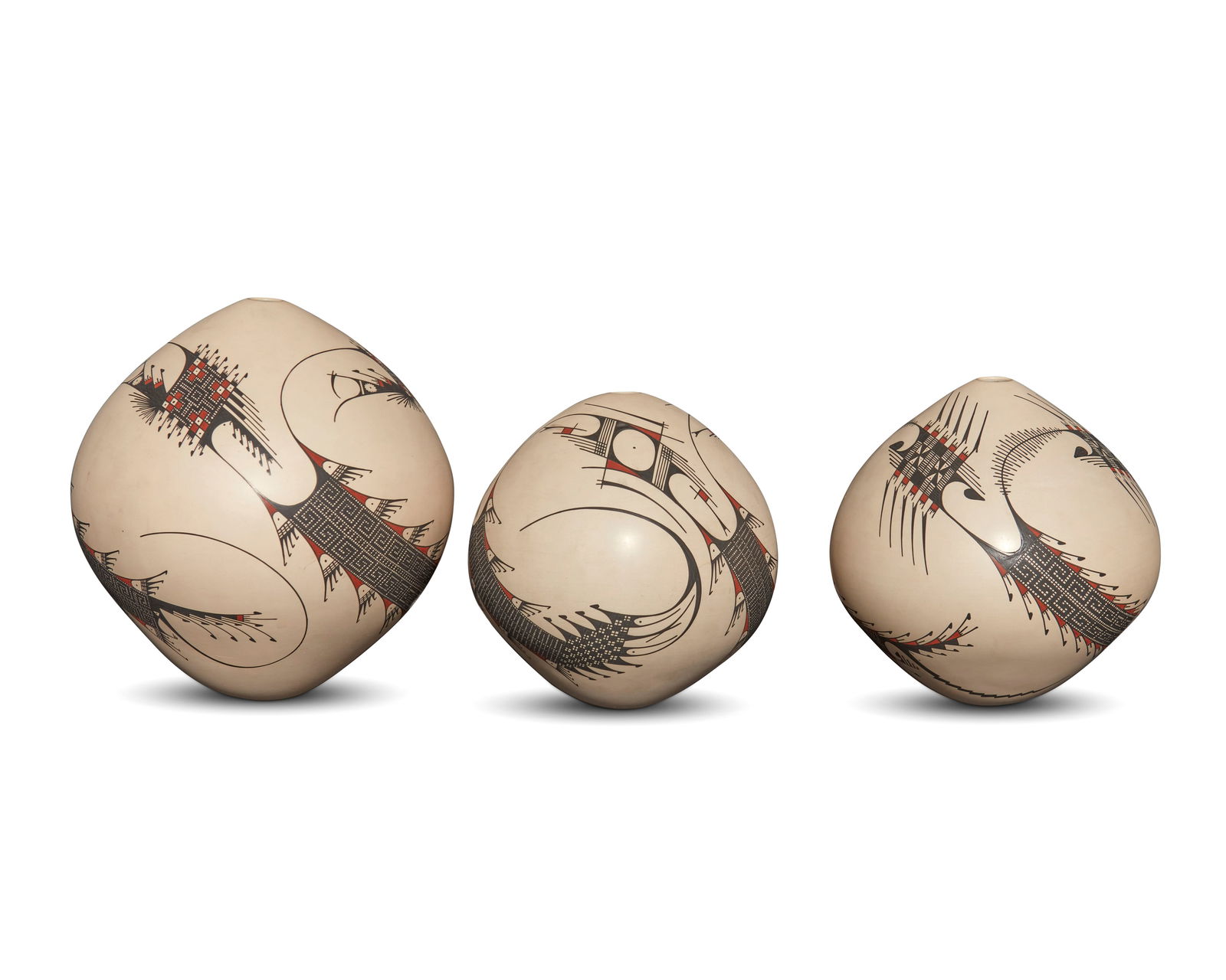 Mauro Quezada (b. 20th century), Three Mata Ortiz polychrome pottery seed pots, late 20th/early 21st (1 of 8)