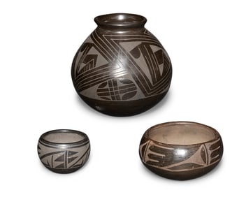 A group of Mata Ortiz pottery vessels