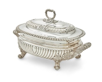 An English Sheffield silver-plated tureen