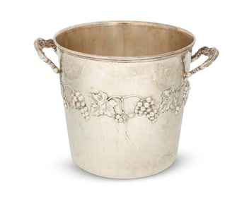 A Peruvian sterling silver ice bucket