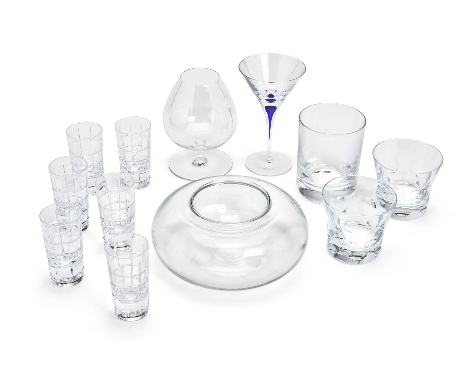 A group of Contemporary glass items (1 of 5)