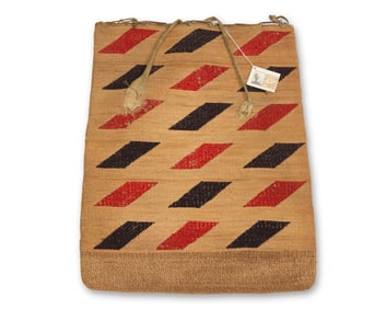 A Nez Perce twined corn husk bag