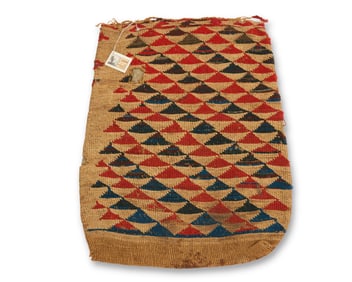 A Nez Perce twined corn husk bag