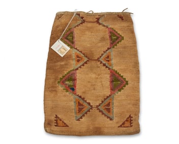 A Nez Perce twined corn husk bag