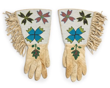 A pair of Plateau beaded gauntlet gloves