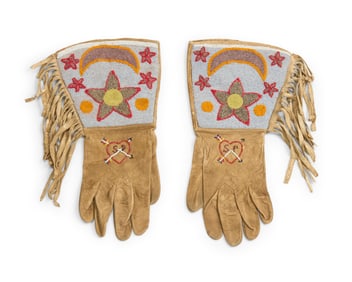 A pair of Plateau beaded hide gauntlet gloves