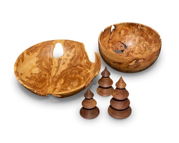 A group of Andrew Pearce turned wood items