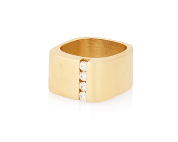 A 14K Gold and Diamond Ring