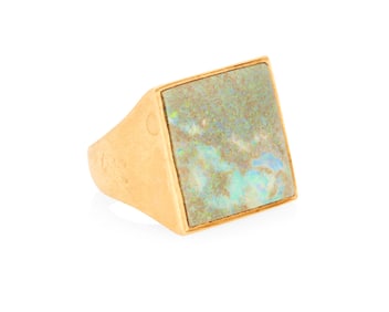 A 14K Gold and Opal Ring