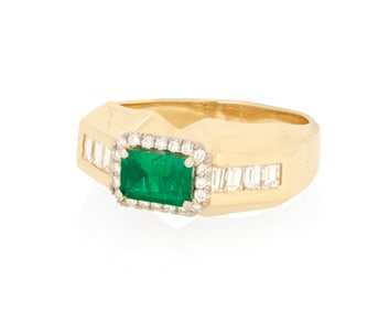 An 18K Gold, Emerald and Diamond Ring