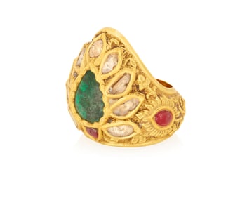 A Mughal Style Gold and Gem-Set Ring