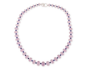 An Amethyst and Lapis Lazuli Necklace