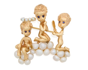Ruser: A 14K Gold and Freshwater Pearl Brooch