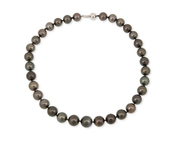 A 14K White Gold and Tahitian Cultured Pearl Necklace
