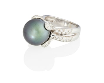 An 18K White Gold, Colored Cultured Pearl and Diamond Ring