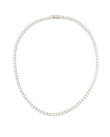An 18K White Gold and Diamond Necklace