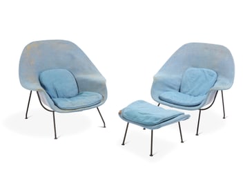 Eero Saarinen (1910-1916), A pair of 'Womb' chairs and an ottoman for Knoll, circa 1970s